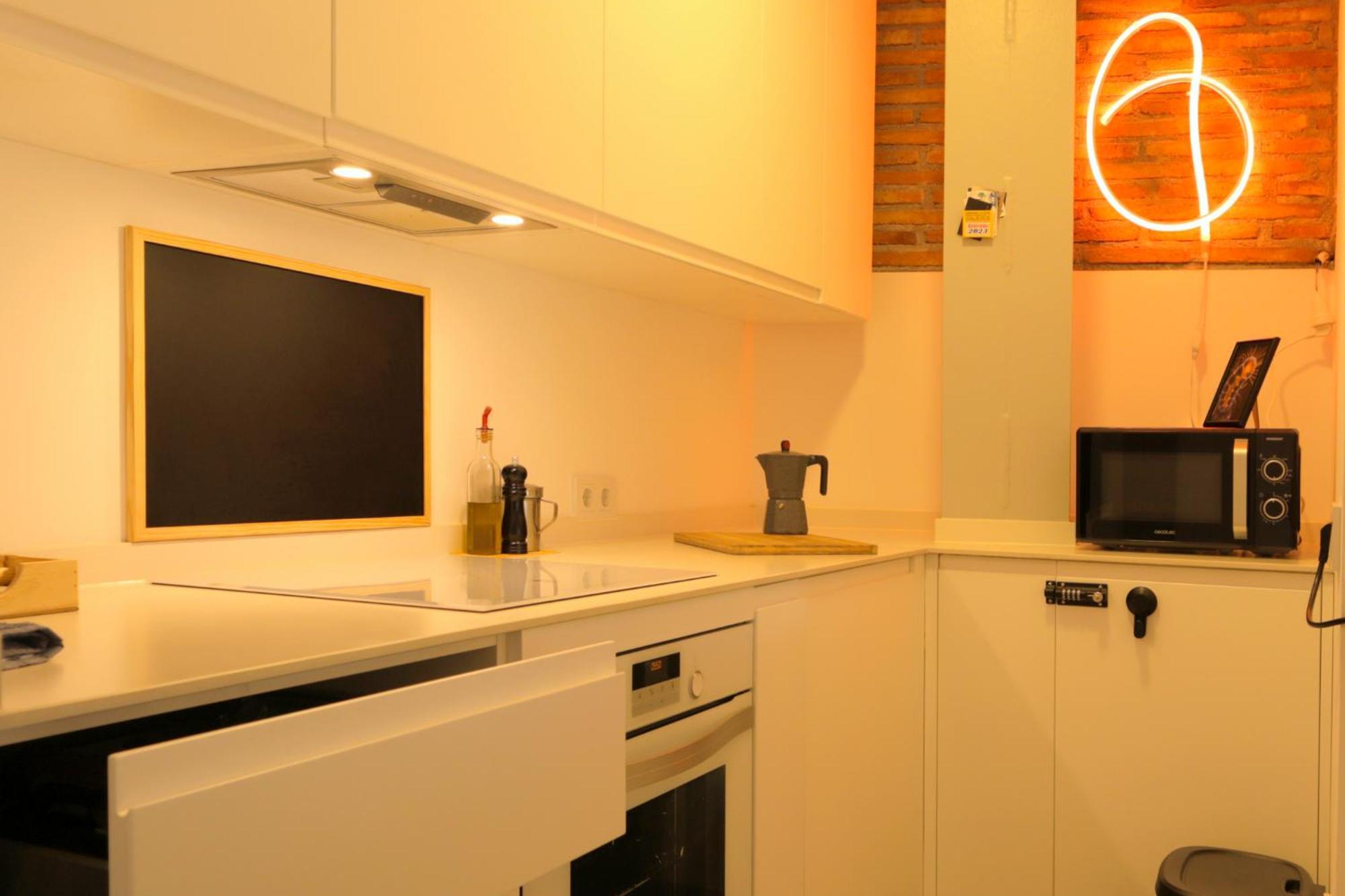 Apartment With Two Suites In The Center Of Малага Экстерьер фото